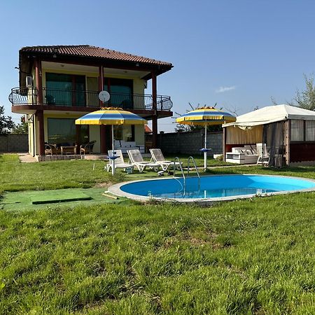 Villa Sunray Topola Exterior photo